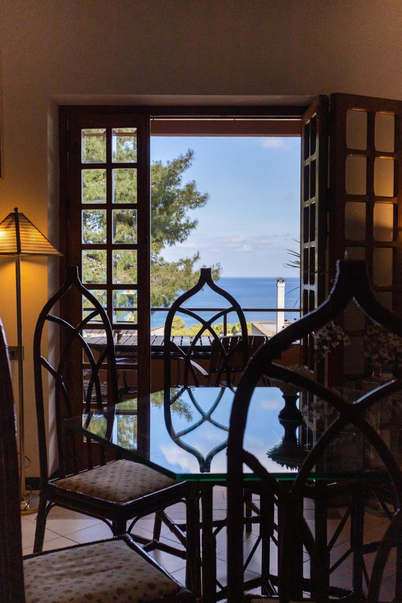 Villa Nel Verde Sul Mare, Mondello, Palermo Luaran gambar